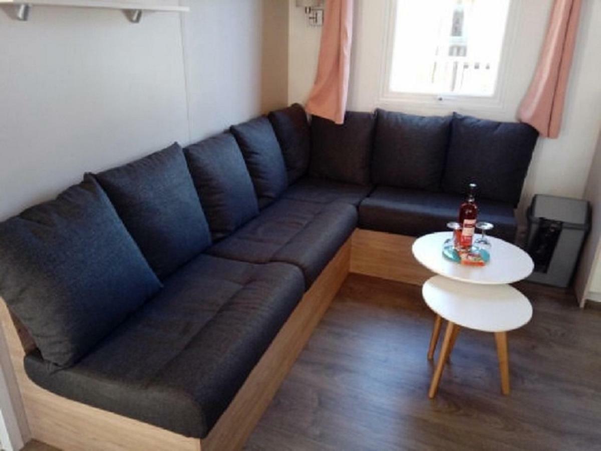 Mobilhome Saint Julien En Born Exterior photo